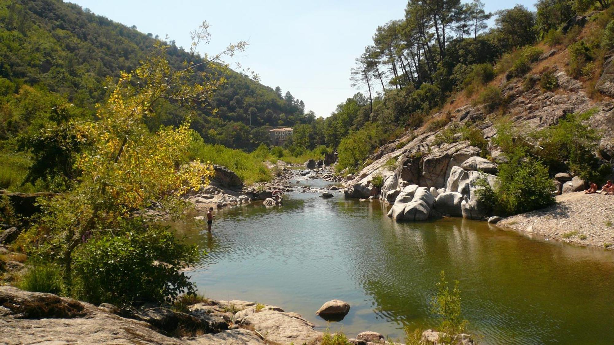Corbés Apart'Hotel Les 4 Sources מראה חיצוני תמונה